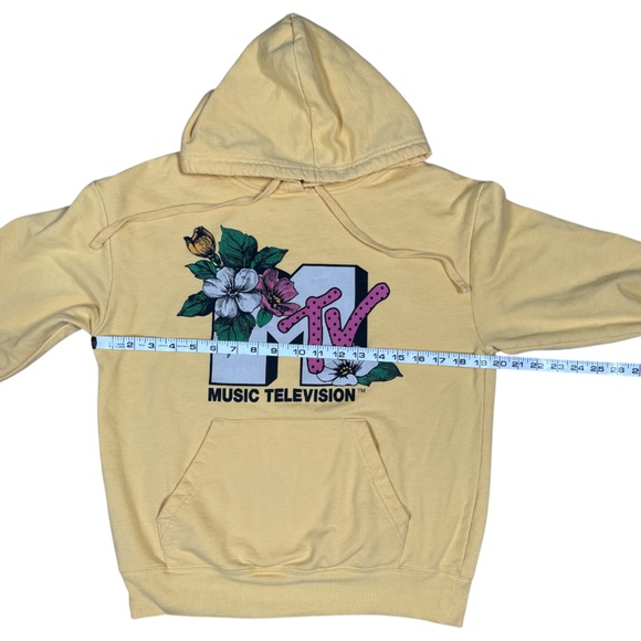 MTV Retro Music TV Hoodie Size Small Yellow Tropical Hibiscus Y2K - Picture 8 of 10